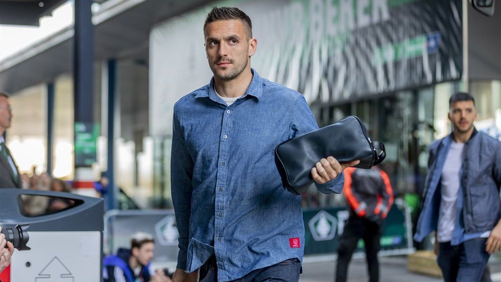 Tadic Transferi Için Fenerbahçe'nin Talisca Ile Yaşadığı Tartışma Tadic Transferi Için Fenerbahçe'nin Talisca Ile Yaşadığı Tartışma