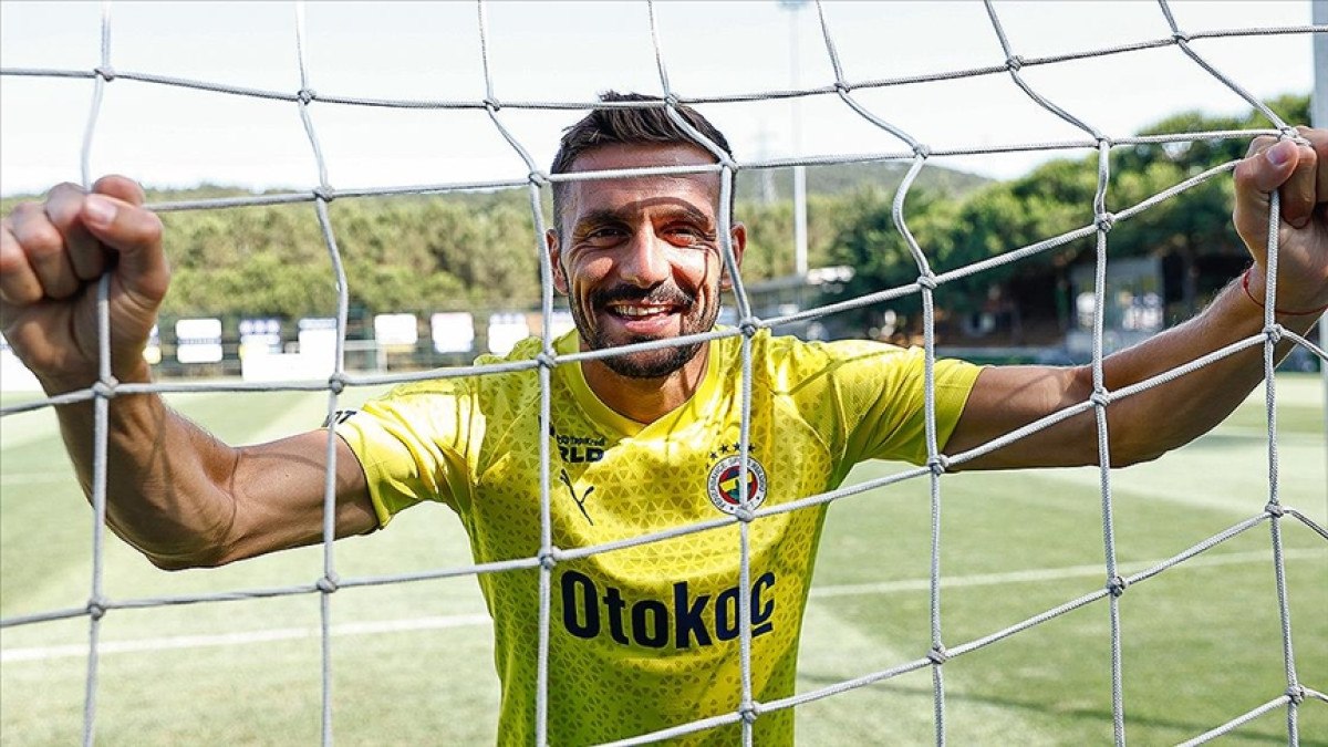 Talisca Ve Fenerbahçe: Saha Tartışması Ve Tadic Transferi Talisca Ve Fenerbahçe: Saha Tartışması Ve Tadic Transferi