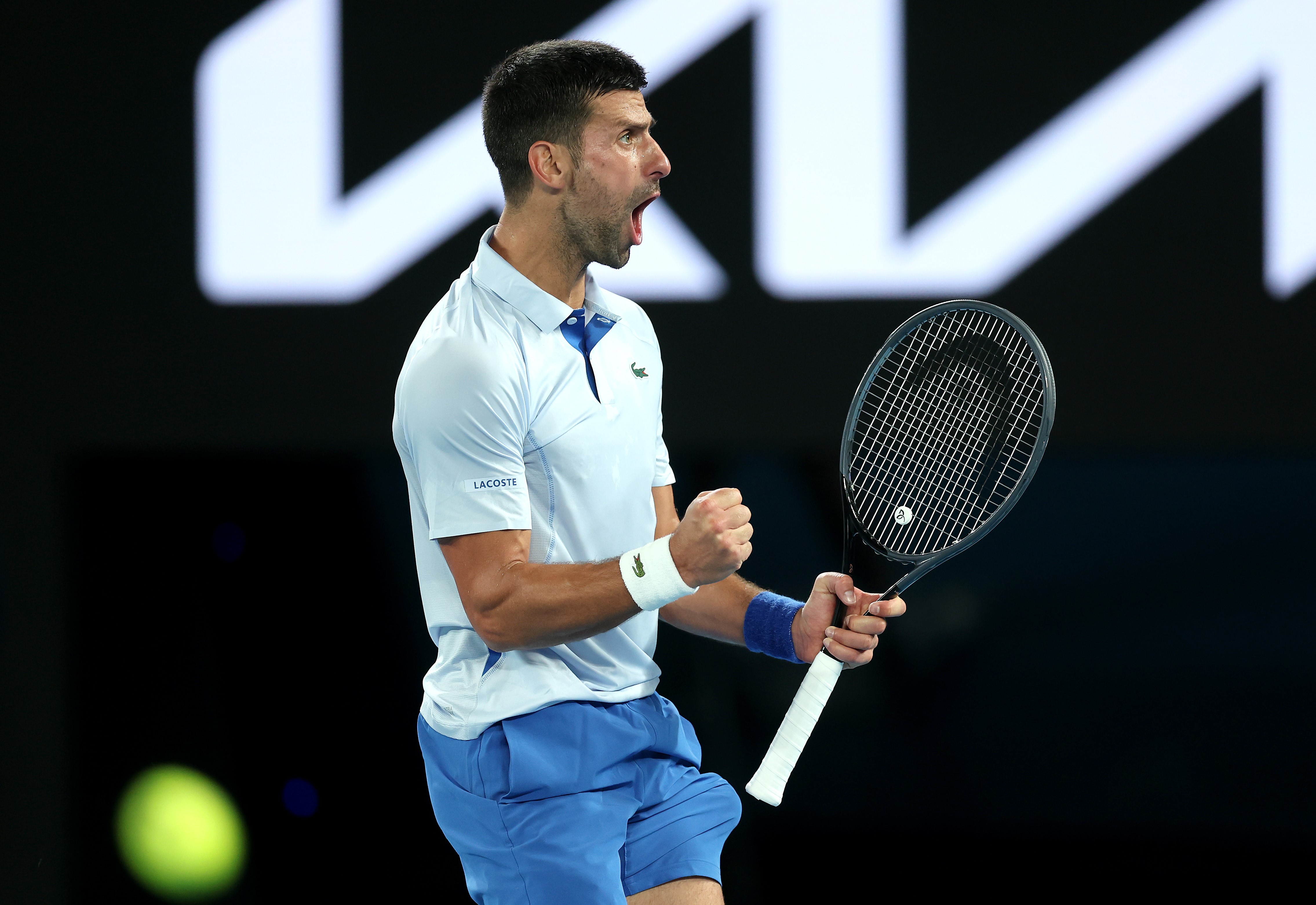 Tenis Efsanesi Novak Djokovic: 37 Yaşında Hala Zirvede Tenis Efsanesi Novak Djokovic: 37 Yaşında Hala Zirvede
