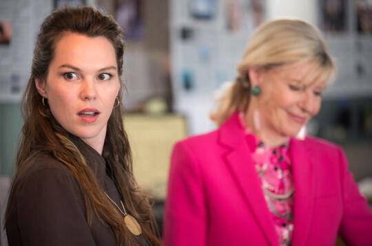 TF1 : Chantal Ladesou Reprend Le Fil D'Ariane TF1 : Chantal Ladesou Reprend Le Fil D'Ariane