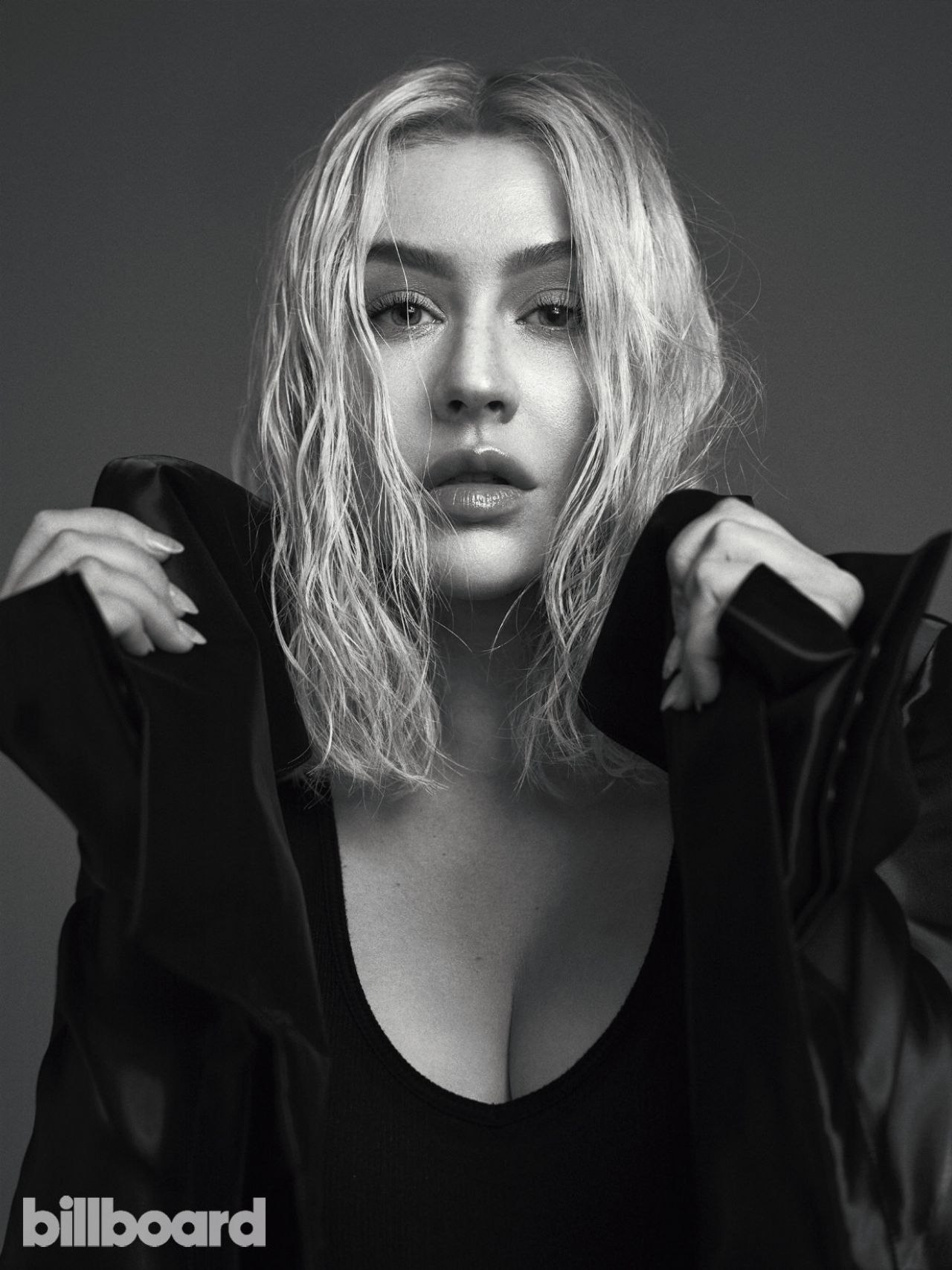 The Christina Aguilera Photoshoot: Real Or Retouched? Fan Reactions Explode The Christina Aguilera Photoshoot: Real Or Retouched? Fan Reactions Explode