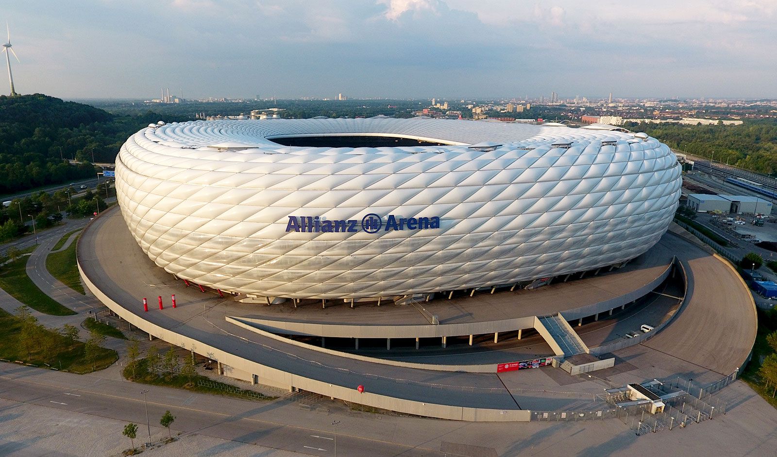 The End Of An Era: Thomas Müller's Final Allianz Arena Match The End Of An Era: Thomas Müller's Final Allianz Arena Match