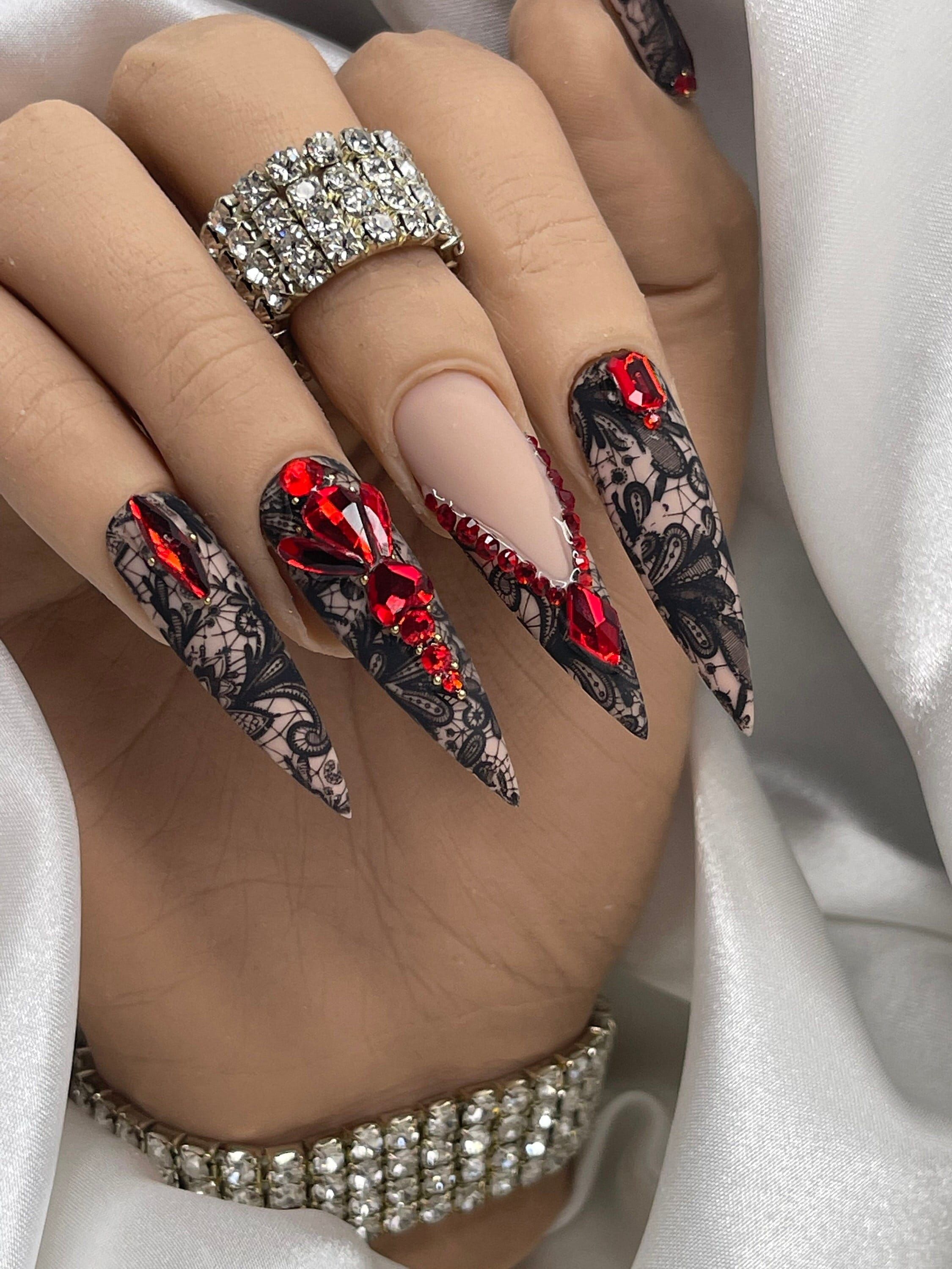 The Essence Of Extra Long Nails: A Beauty School Masterclass The Essence Of Extra Long Nails: A Beauty School Masterclass