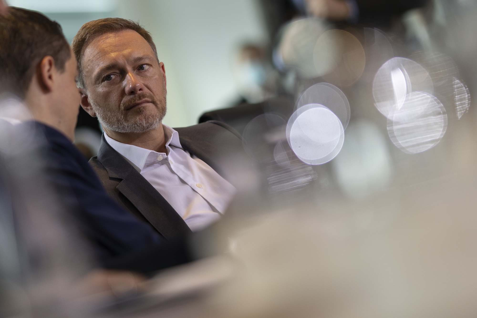 The Future Of German Finance: Klingbeil's Potential Appointment