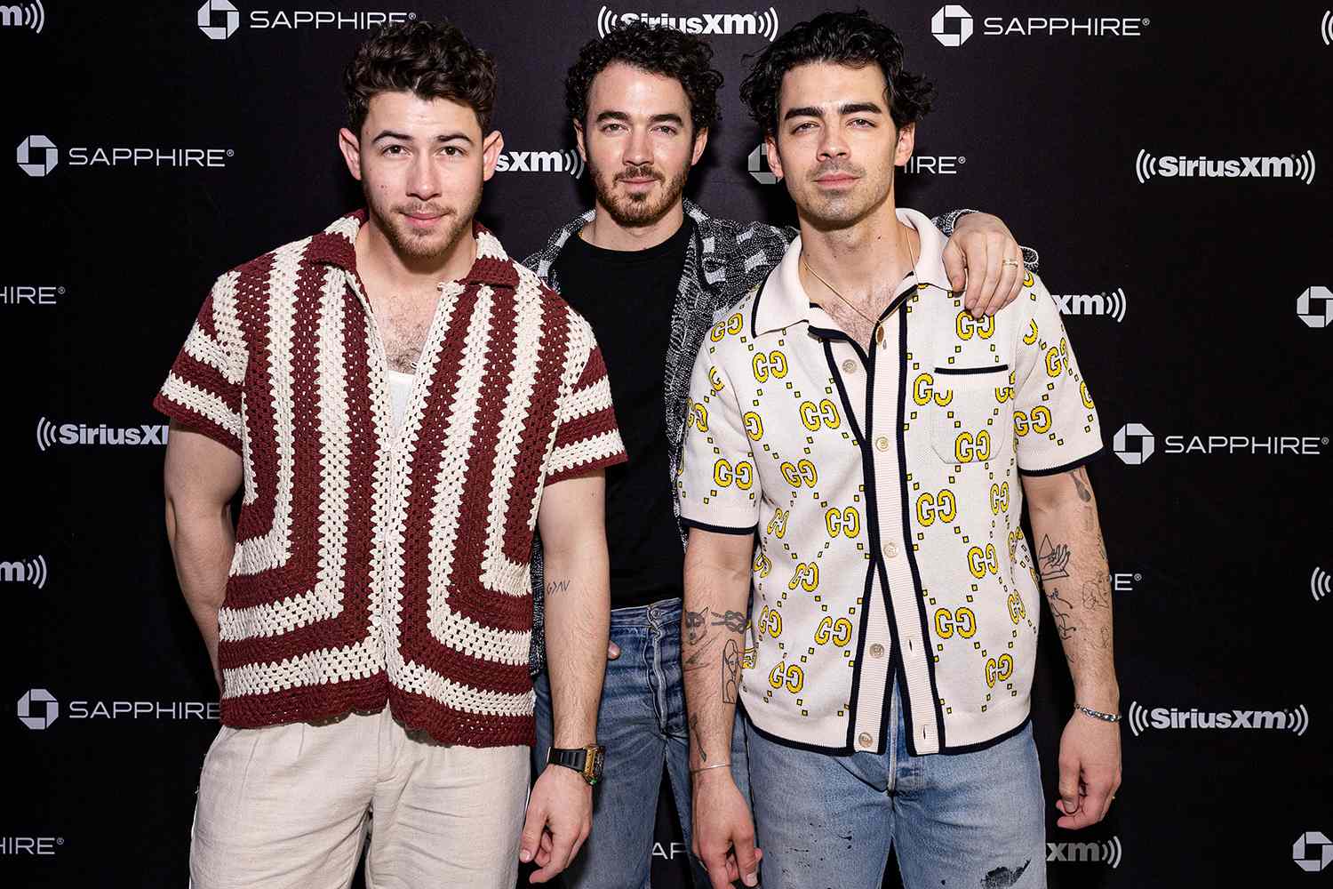 The Jonas Brothers: How Joe Handled A Couple's Argument The Jonas Brothers: How Joe Handled A Couple's Argument