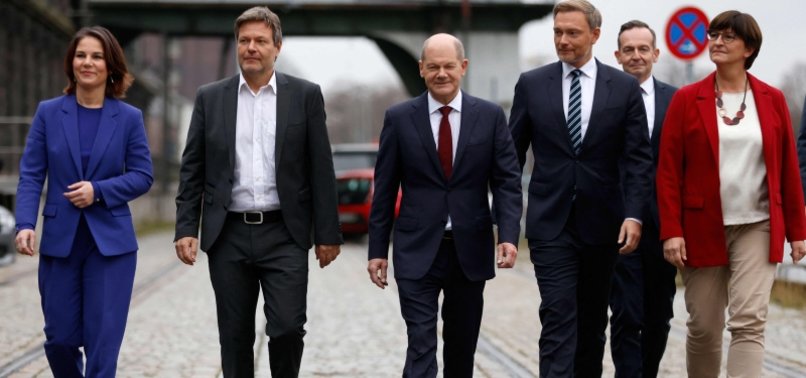 The SPD And The New German Coalition: A Comprehensive Overview The SPD And The New German Coalition: A Comprehensive Overview
