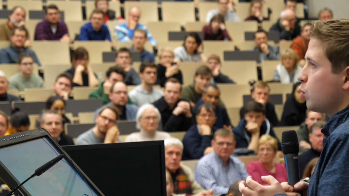 The SPD And The Youth: Key Challenges In Germany's Coalition Talks