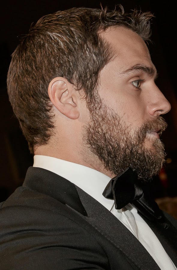 Tom Cruise Reveals Henry Cavill's Fallout Beard Growth Secret Tom Cruise Reveals Henry Cavill's Fallout Beard Growth Secret