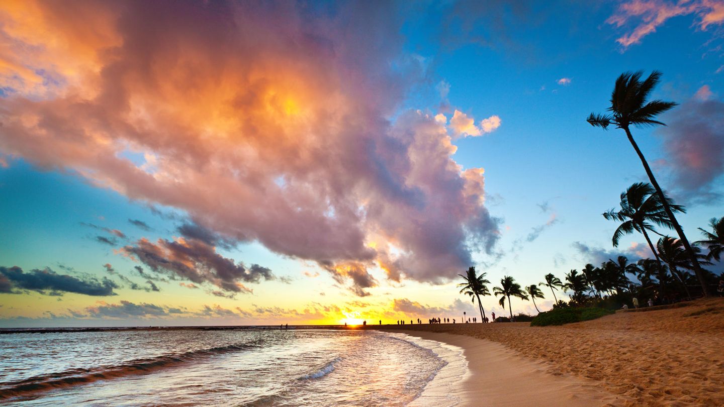 Top 10 US Beaches For 2025: Dr. Beach's Picks Top 10 US Beaches For 2025: Dr. Beach's Picks