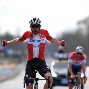 Tour Of Flanders 2024: Pogačar Triumphs, Van Der Poel's Record Unbroken Tour Of Flanders 2024: Pogačar Triumphs, Van Der Poel's Record Unbroken