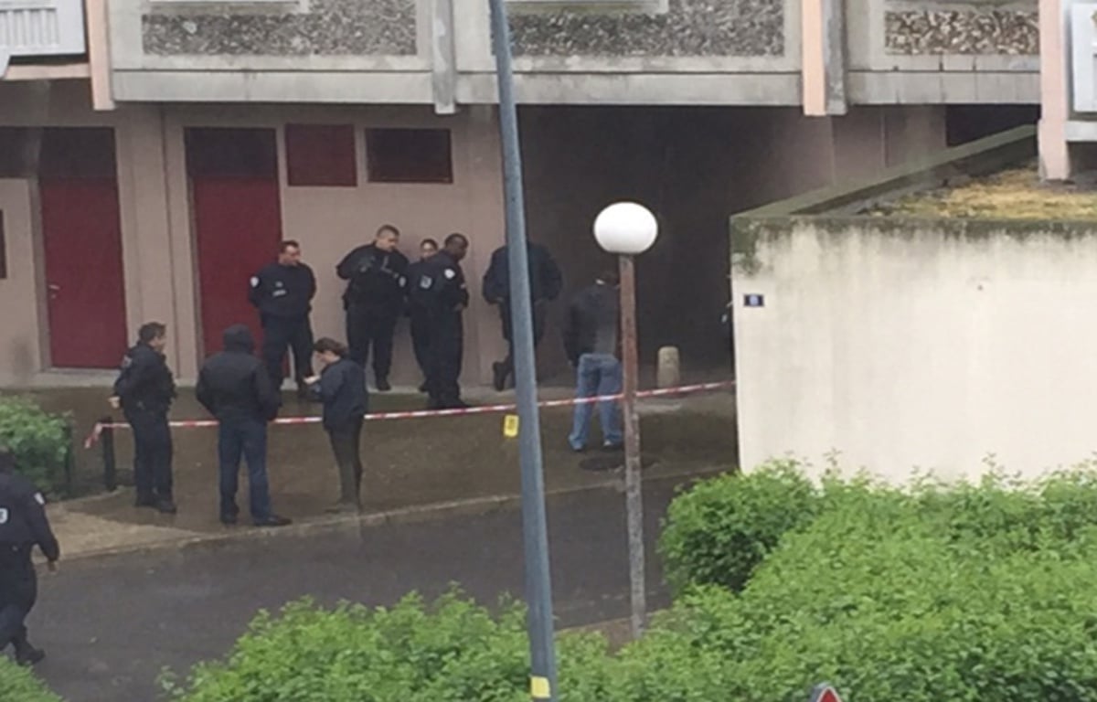 Trafic De Drogue À Saint-Ouen: Les Parents Réclament Le Transfert De L'école Maternelle Trafic De Drogue À Saint-Ouen: Les Parents Réclament Le Transfert De L'école Maternelle
