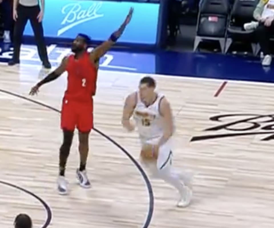 Trostruki Poljubac: Deandre Džordan I Nikola Jokić Objašnjavaju Tradiciju Trostruki Poljubac: Deandre Džordan I Nikola Jokić Objašnjavaju Tradiciju