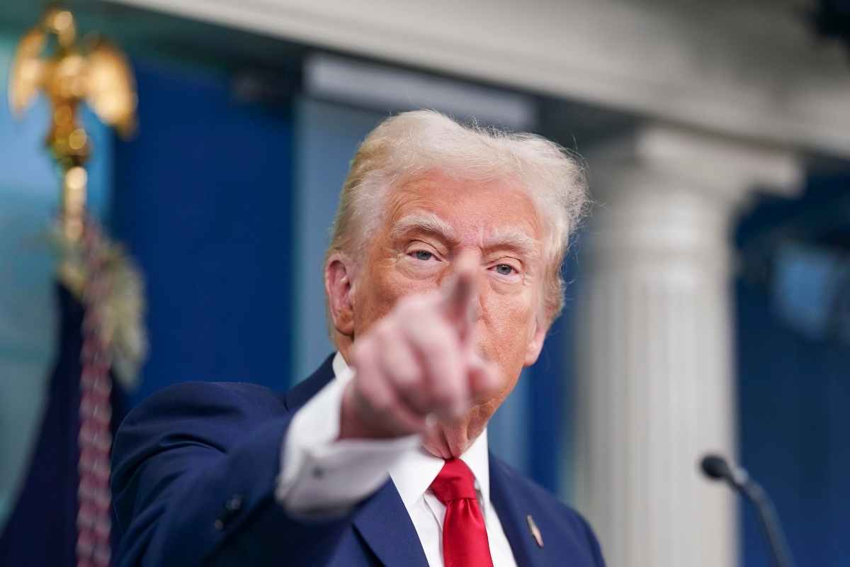 Trump E L'Unione Europea: L'effetto Dei Dazi Del 20% Sulla Moda Trump E L'Unione Europea: L'effetto Dei Dazi Del 20% Sulla Moda