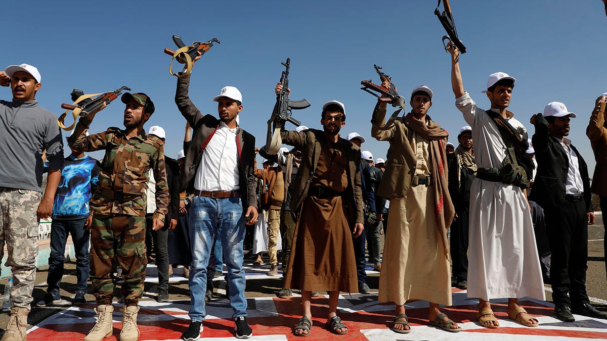 Trump's Houthi Truce: Will It Ease Shipping Concerns? Trump's Houthi Truce: Will It Ease Shipping Concerns?