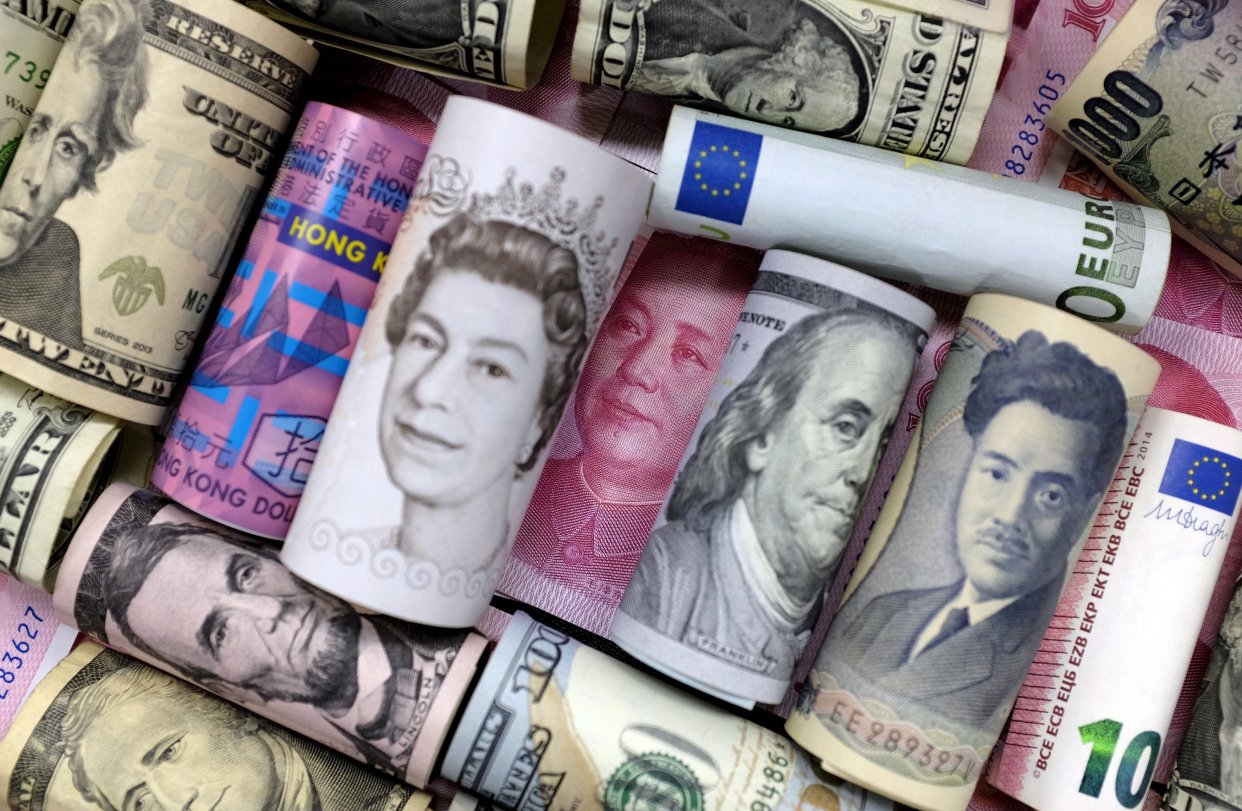 Trump's Remarks Boost Canadian Dollar Against US Dollar Trump's Remarks Boost Canadian Dollar Against US Dollar