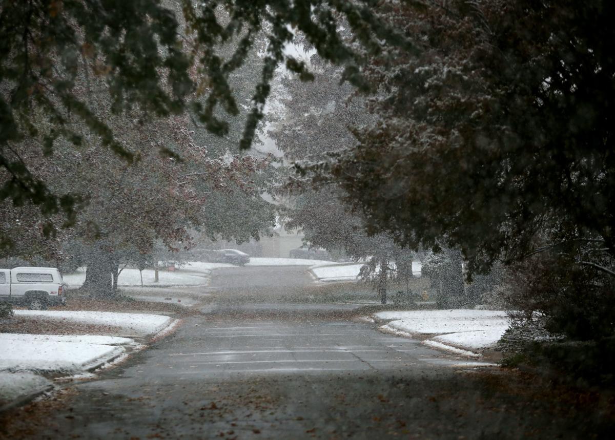 Tulsa Crews Prepare Roads For Expected Sleet And Snow Tulsa Crews Prepare Roads For Expected Sleet And Snow