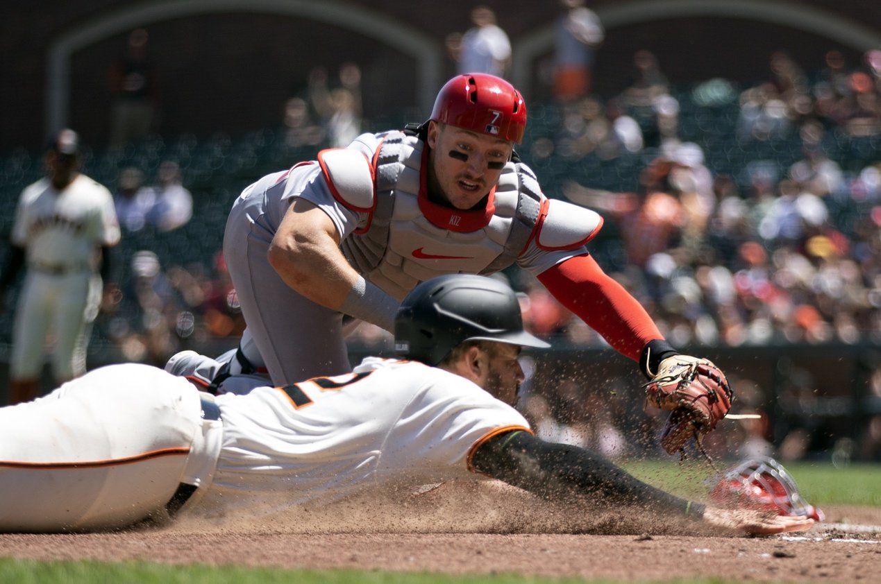 Tyler Fitzgerald Extends Winning Streak In Giants Victory Tyler Fitzgerald Extends Winning Streak In Giants Victory