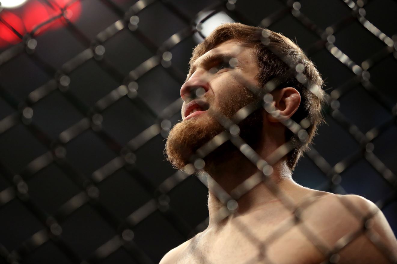 UFC Des Moines Predictions: MMA Best Bets & Odds For Today's Fights UFC Des Moines Predictions: MMA Best Bets & Odds For Today's Fights