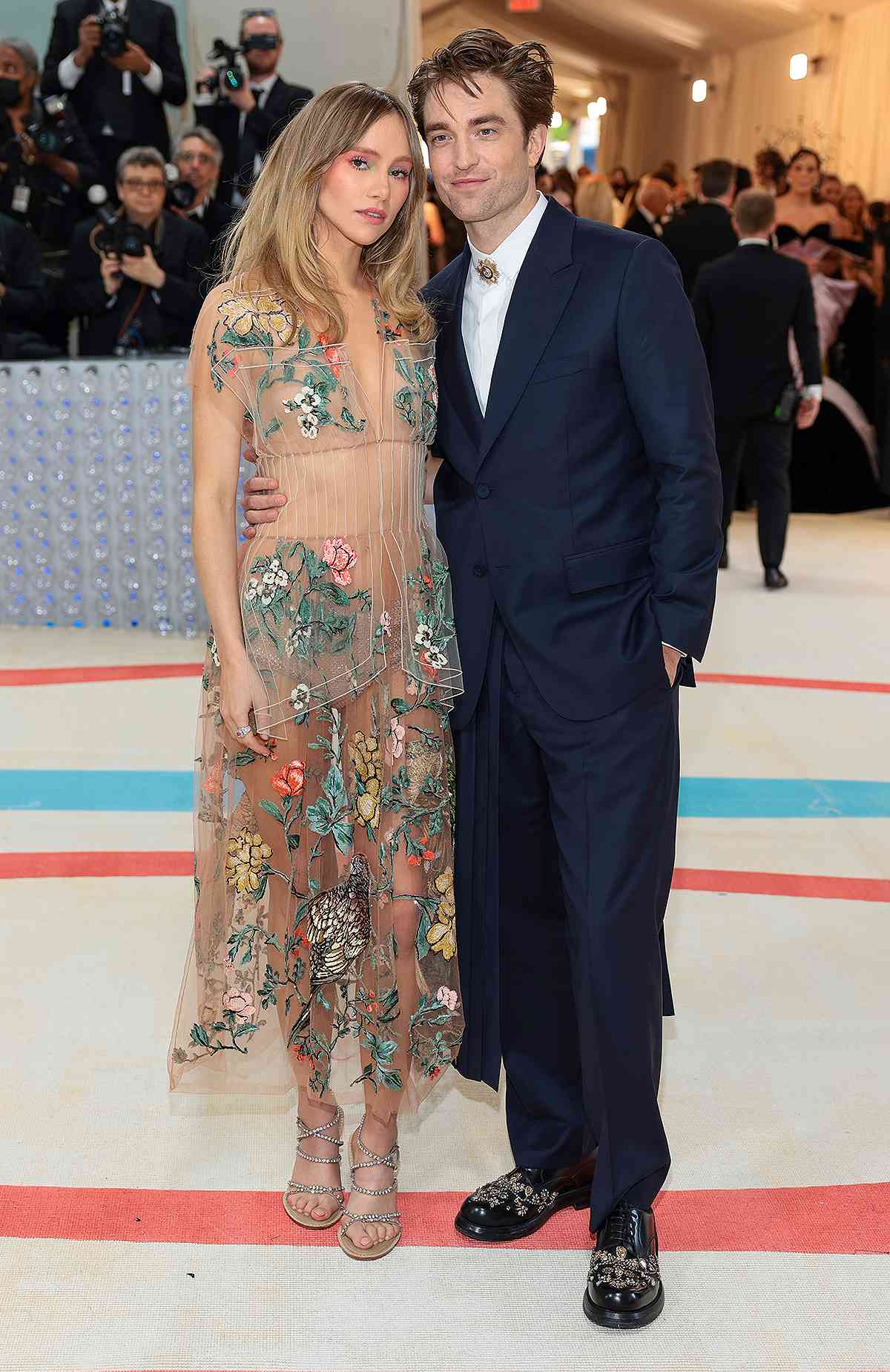Uncovering The Style Genius: How A Small-Town Designer Became Suki Waterhouse's Go-To Uncovering The Style Genius: How A Small-Town Designer Became Suki Waterhouse's Go-To
