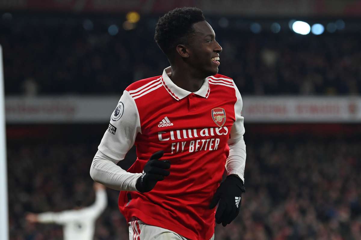 United E Arsenal: Empate Eletrizante Com Muitos Gols United E Arsenal: Empate Eletrizante Com Muitos Gols