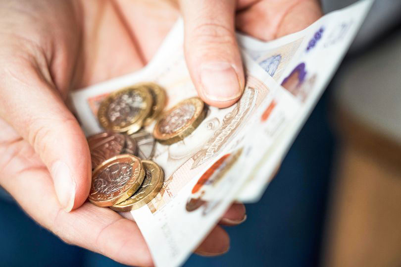 Urgent: DWP Issues 3-Month Warning On Benefit Cessation For 355,000 Claimants Urgent: DWP Issues 3-Month Warning On Benefit Cessation For 355,000 Claimants