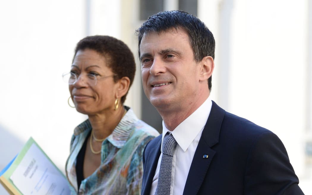 Valls' Upcoming New Caledonia Visit: Focus On Shared Responsibility Valls' Upcoming New Caledonia Visit: Focus On Shared Responsibility
