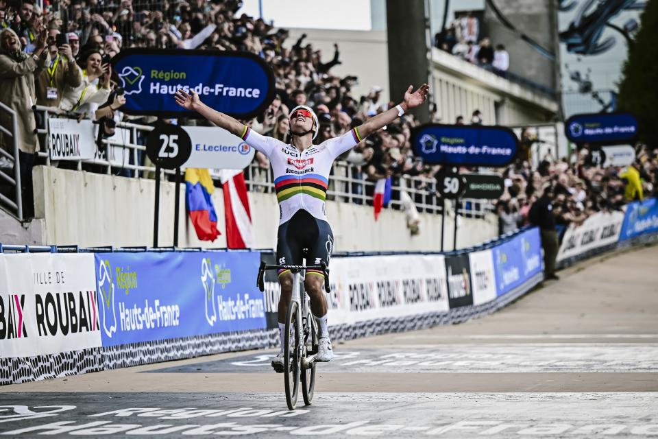 Van Der Poel Attacked At Paris-Roubaix: Suspect In Custody