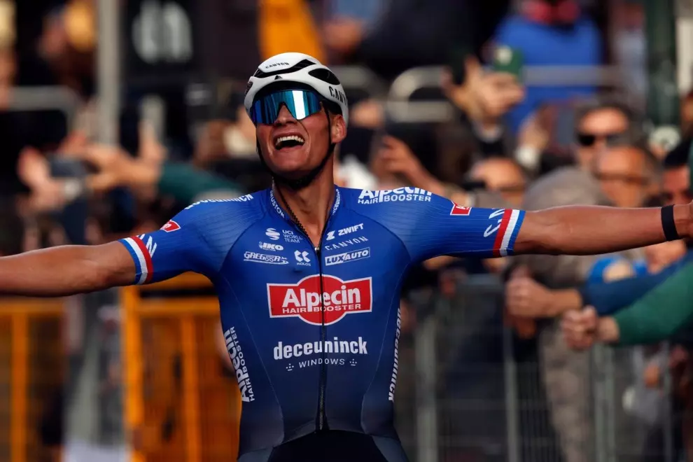 Van Der Poel's Milan-San Remo Victory: Outsprinting Pogacar Van Der Poel's Milan-San Remo Victory: Outsprinting Pogacar