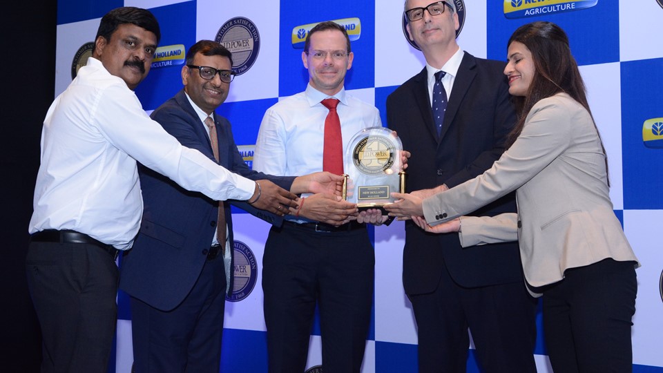 Vater Machinery Awarded Top Honors By CNH Capital New Holland Vater Machinery Awarded Top Honors By CNH Capital New Holland
