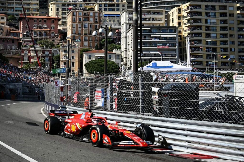 Verstappen's Pursuit: Leclerc Dominates Monaco GP FP1 Verstappen's Pursuit: Leclerc Dominates Monaco GP FP1