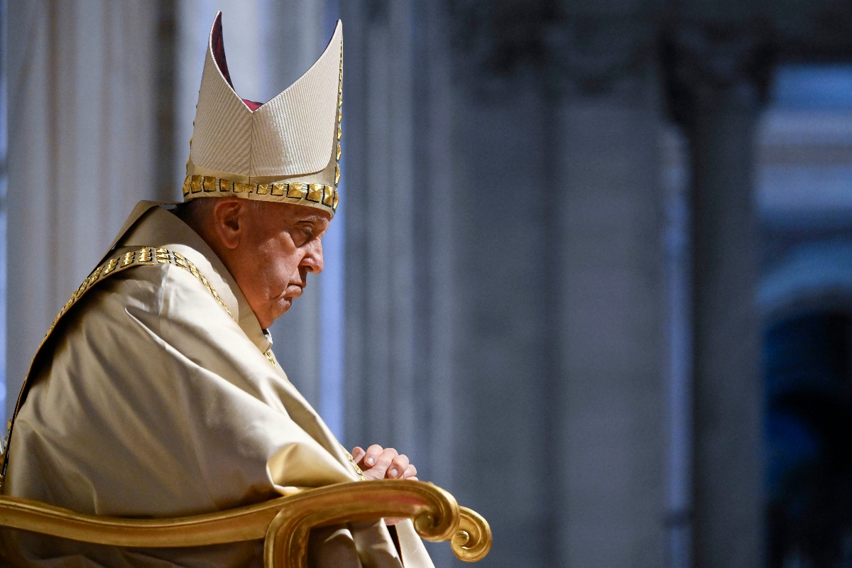 Viral TikTok Video Reconnects Creator With Former Bishop, Pope Leo Viral TikTok Video Reconnects Creator With Former Bishop, Pope Leo