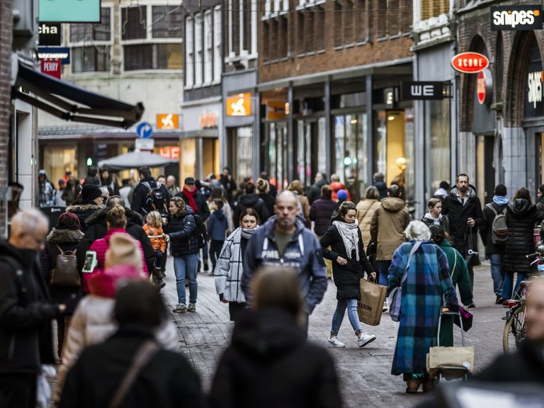 Vuurwerkverbod: Toch Een Op De Zes Nederlanders Blijft Kopen Vuurwerkverbod: Toch Een Op De Zes Nederlanders Blijft Kopen