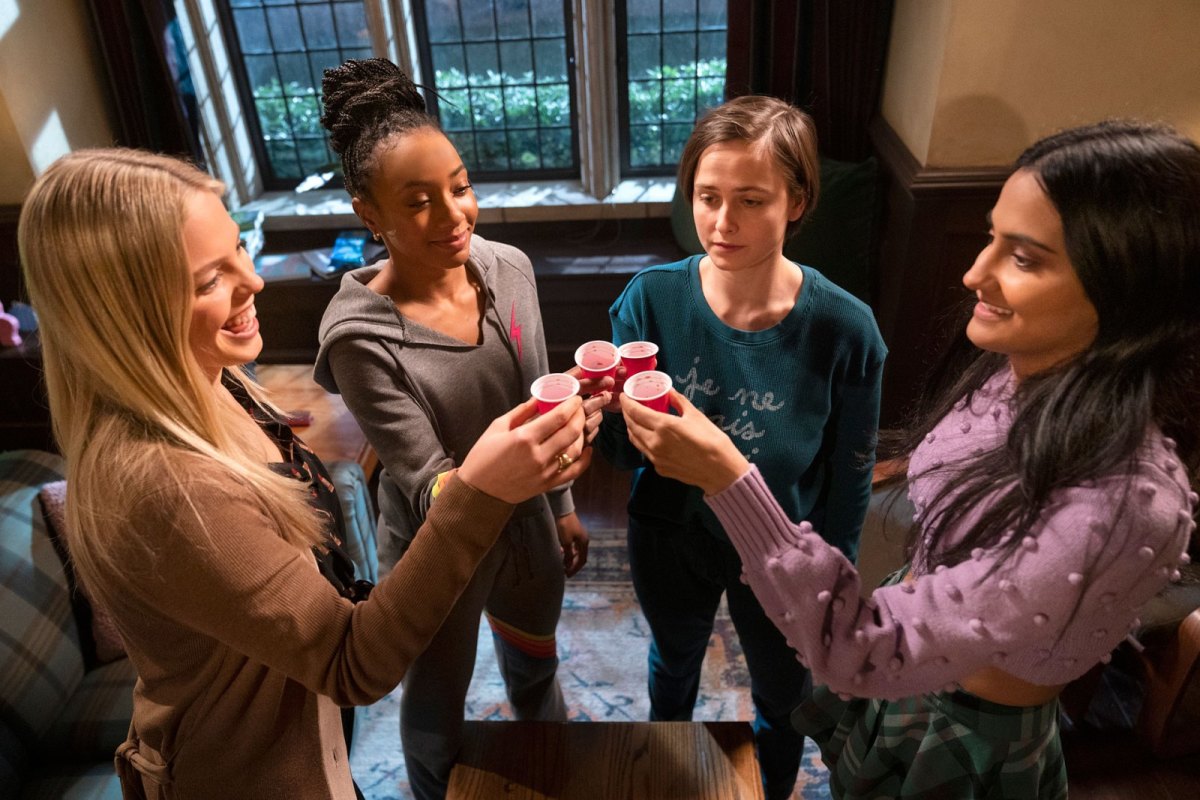 Waarom Geen Vierde Seizoen Van Sex Lives Of College Girls? Een Mogelijke Verklaring Waarom Geen Vierde Seizoen Van Sex Lives Of College Girls? Een Mogelijke Verklaring
