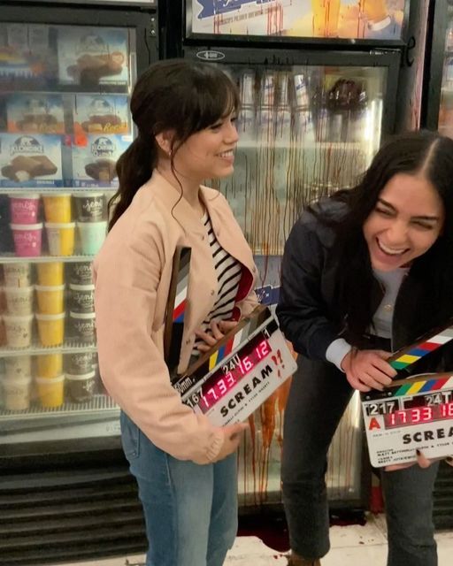 Waarom Jenna Ortega Scream 7 Links Laat Liggen: Solidariteit Met Melissa Barrera Waarom Jenna Ortega Scream 7 Links Laat Liggen: Solidariteit Met Melissa Barrera