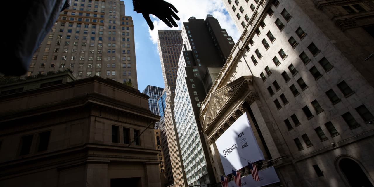 Wall Street's Palantir Prediction: Buy Or Sell Before May 5th? Wall Street's Palantir Prediction: Buy Or Sell Before May 5th?
