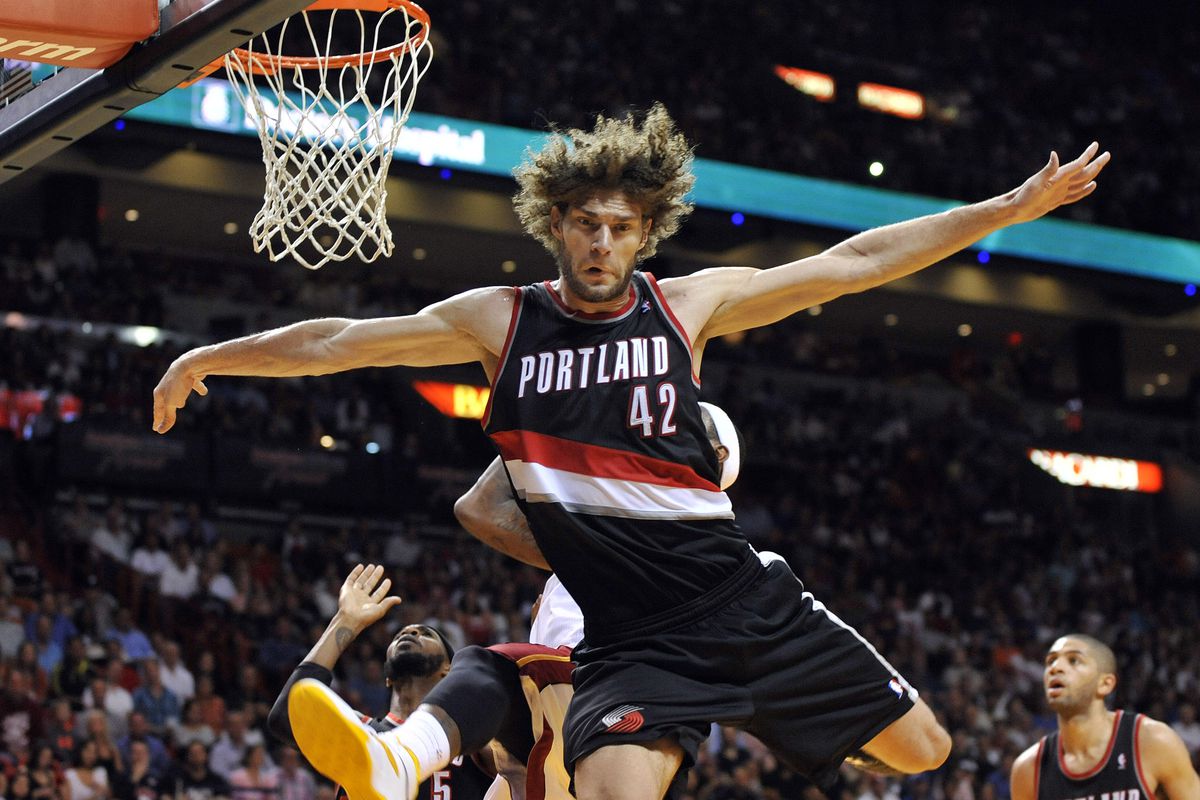 Warriors Vs. Trail Blazers: Game Time, TV Schedule & Streaming Options - April 11th Warriors Vs. Trail Blazers: Game Time, TV Schedule & Streaming Options - April 11th