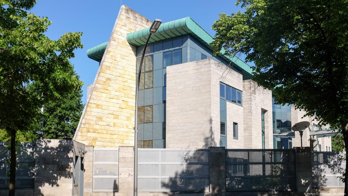 Washington D.C. Israeli Embassy Attack: Two Killed, Suspect Detained Washington D.C. Israeli Embassy Attack: Two Killed, Suspect Detained