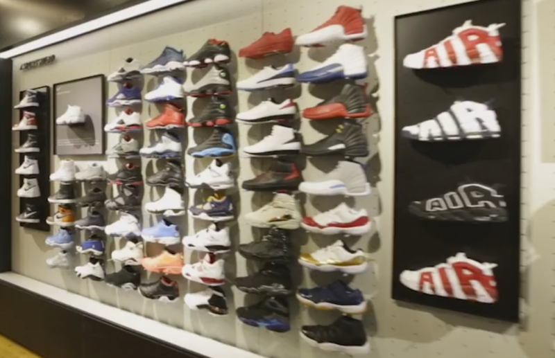 West Broad Street Foot Locker: Man Dies Following Altercation West Broad Street Foot Locker: Man Dies Following Altercation