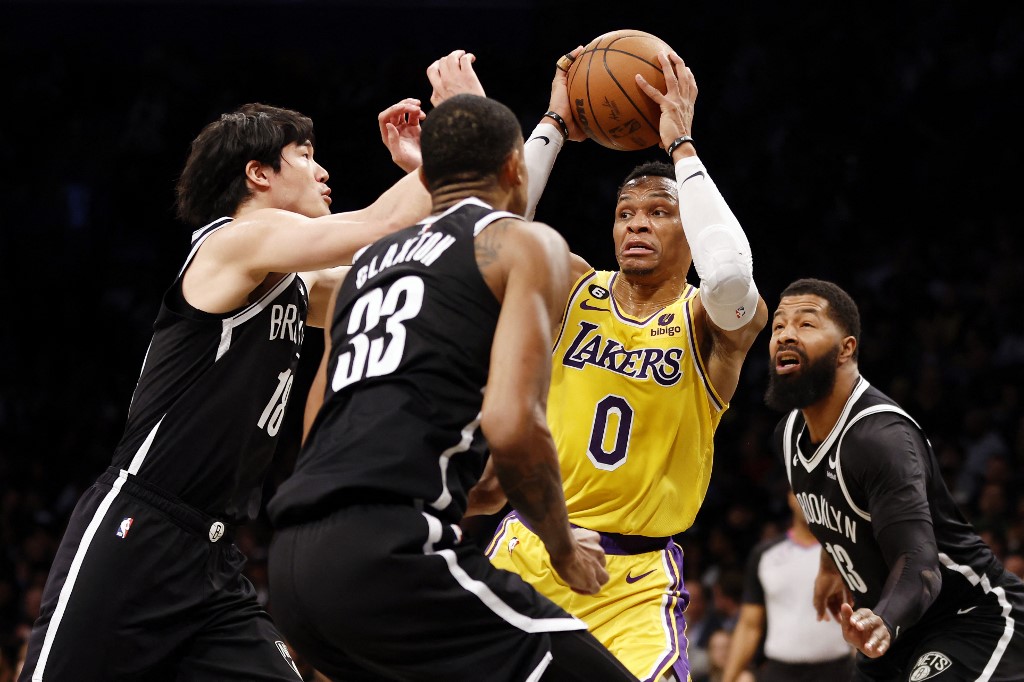 Westbrook Joins NBA's Top 20 Scorers, Leaving Garnett Behind Westbrook Joins NBA's Top 20 Scorers, Leaving Garnett Behind