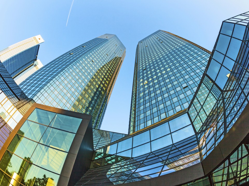 Who Received The €18 Million? A Deutsche Bank London Fixed Income Investigation Who Received The €18 Million? A Deutsche Bank London Fixed Income Investigation