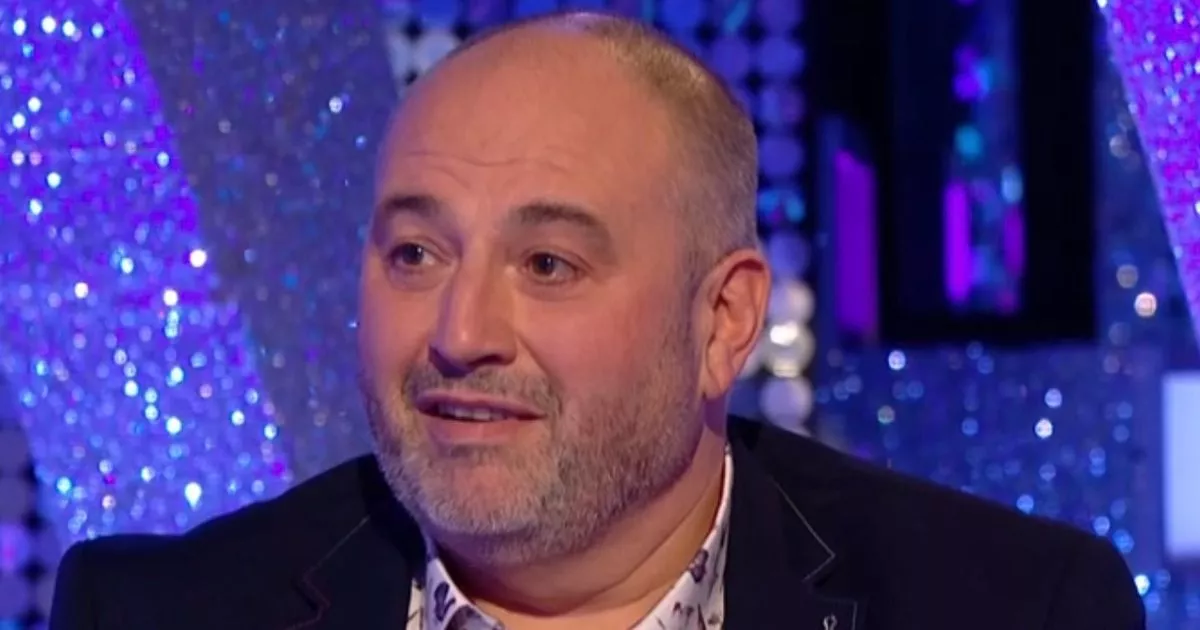 Wynne Evans And Girlfriend Liz Enjoy Cosy Date Amidst BBC Meeting Postponement Wynne Evans And Girlfriend Liz Enjoy Cosy Date Amidst BBC Meeting Postponement