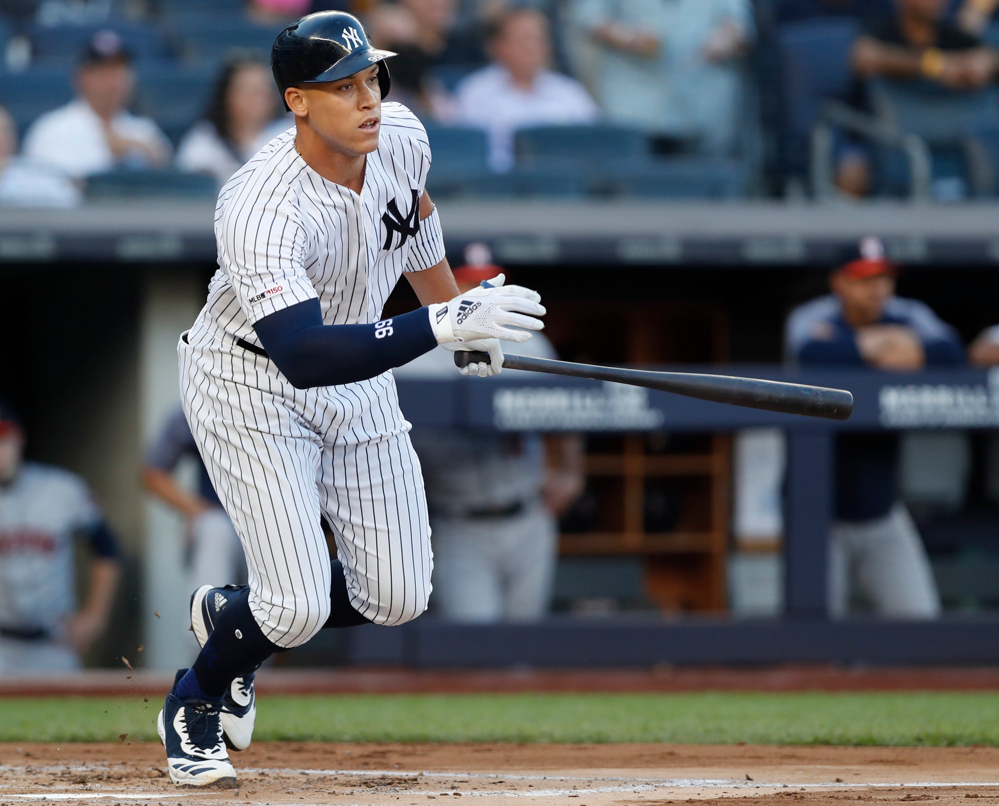 Yankee Star Aaron Judge Hints At 2025 Success With Push-Up Gesture Yankee Star Aaron Judge Hints At 2025 Success With Push-Up Gesture
