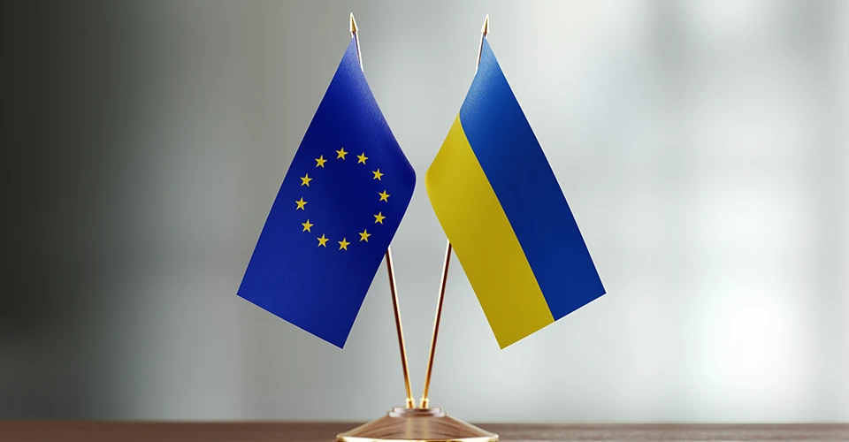 Єврокомісар Про Ризики Вступу України До НАТО: Головна Загроза Єврокомісар Про Ризики Вступу України До НАТО: Головна Загроза