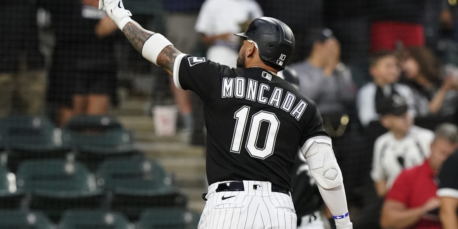 Yoán Moncada Leads Angels To Another Win With Key Home Run Yoán Moncada Leads Angels To Another Win With Key Home Run