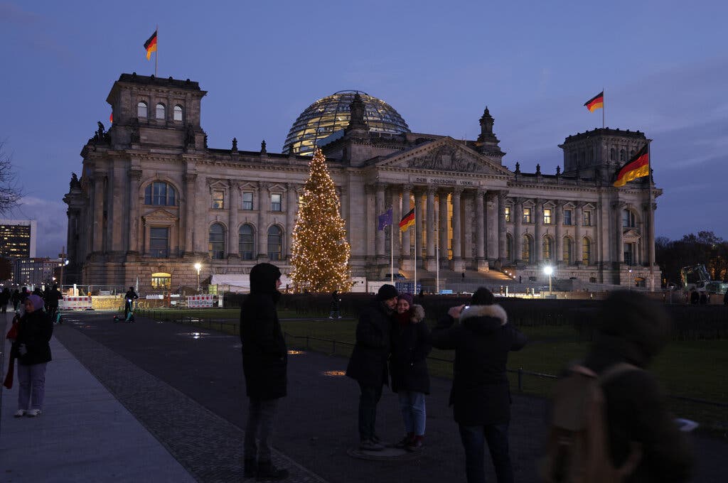 Youth Unrest In Germany Complicates SPD's Coalition Agreement Efforts