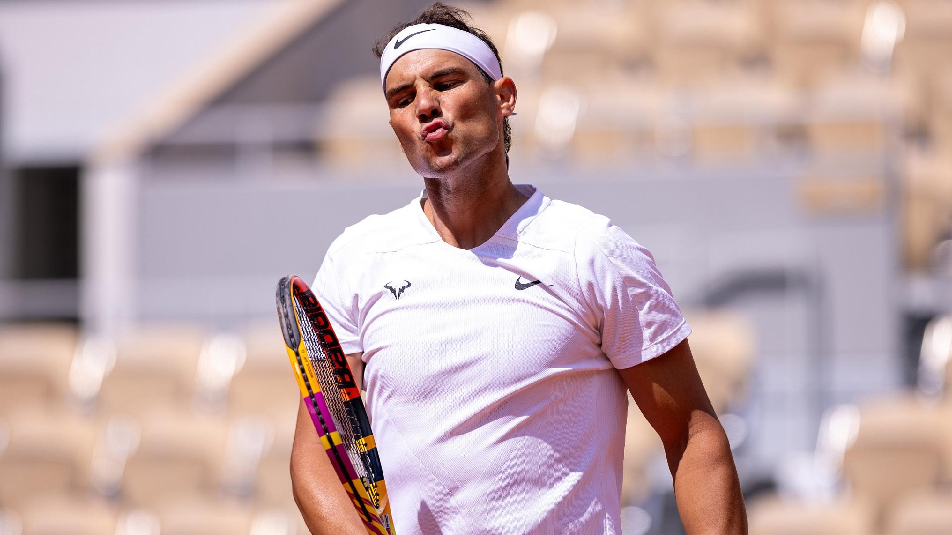 Zheng Defeats French Player, Advances To Rome Last 16 Zheng Defeats French Player, Advances To Rome Last 16
