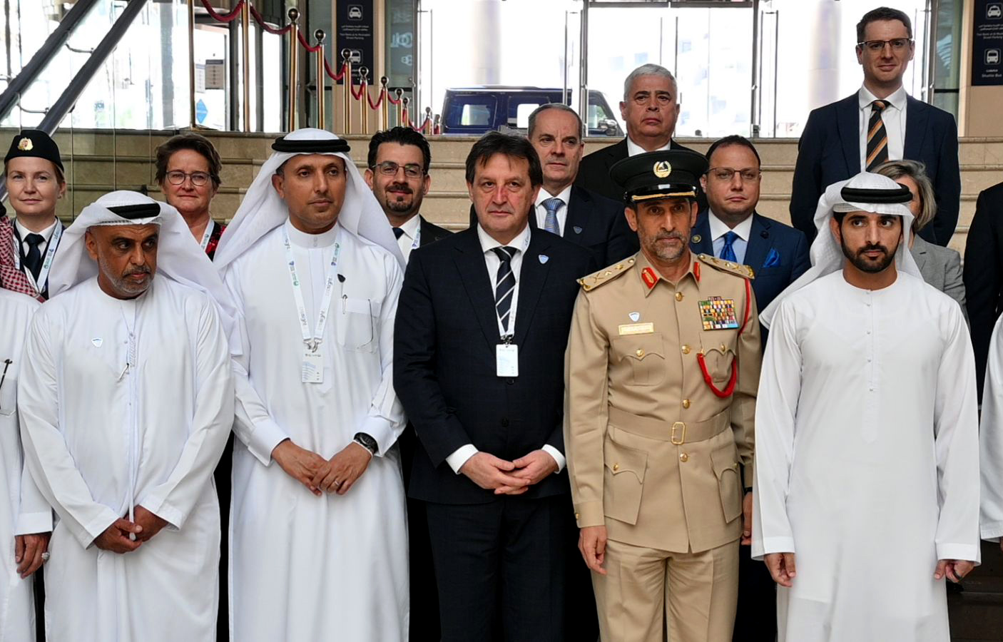 Život U Ujedinjenim Arapskim Emiratima: Prednosti I Nedostaci Život U Ujedinjenim Arapskim Emiratima: Prednosti I Nedostaci