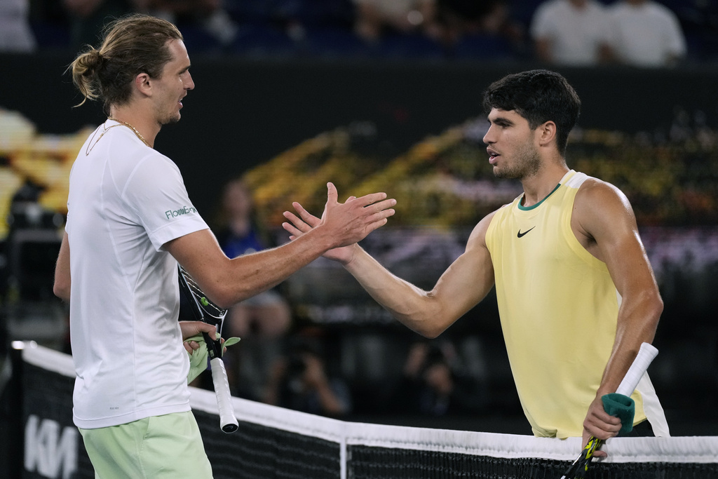 Zverev Fights Back To Reach Munich Open Semifinals Zverev Fights Back To Reach Munich Open Semifinals